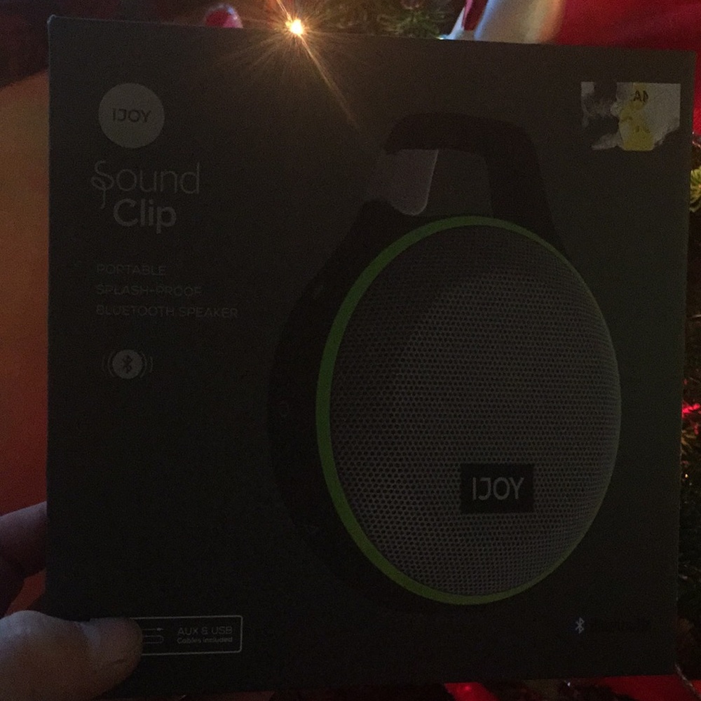 IJOY WATERPROOF SPEAKER